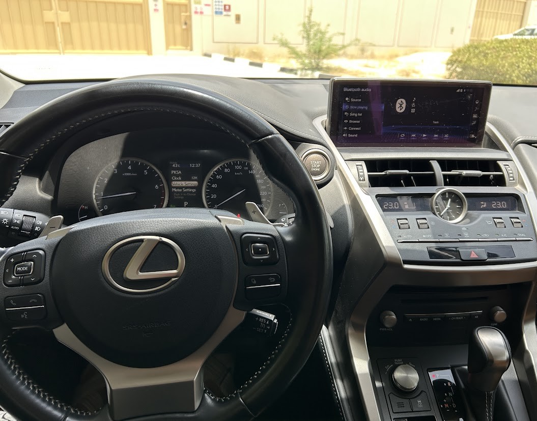 Negro Lexus NX 300 Platinum 2020